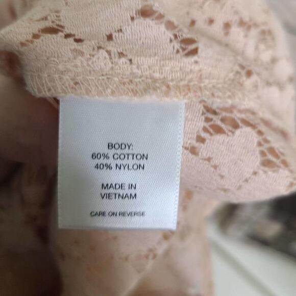 New York & Company Lace Button‎ Down Blouse Small - Picture 5 of 6